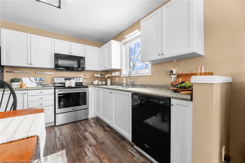 1 Beynon Court Property Photo 17