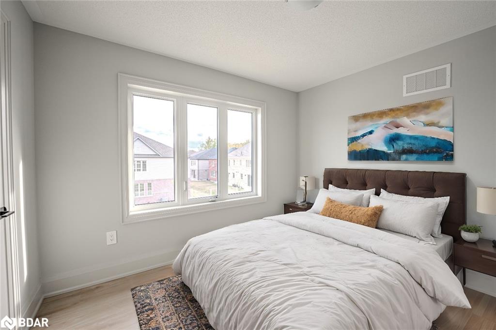 17 Amsterdam Drive Property Photo 11