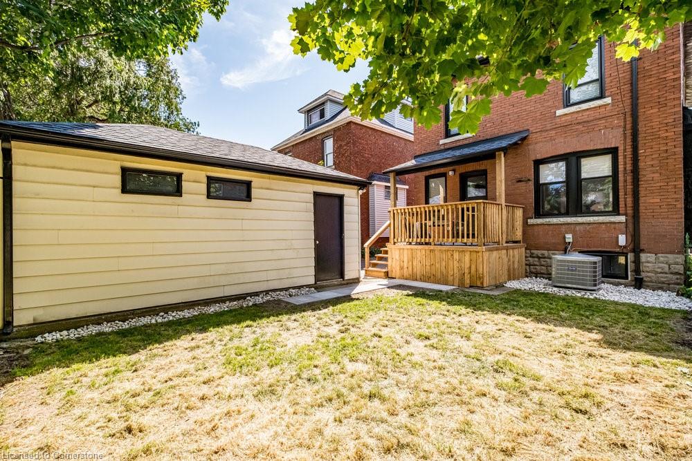 113 Eastbourne Avenue Property Photo 35