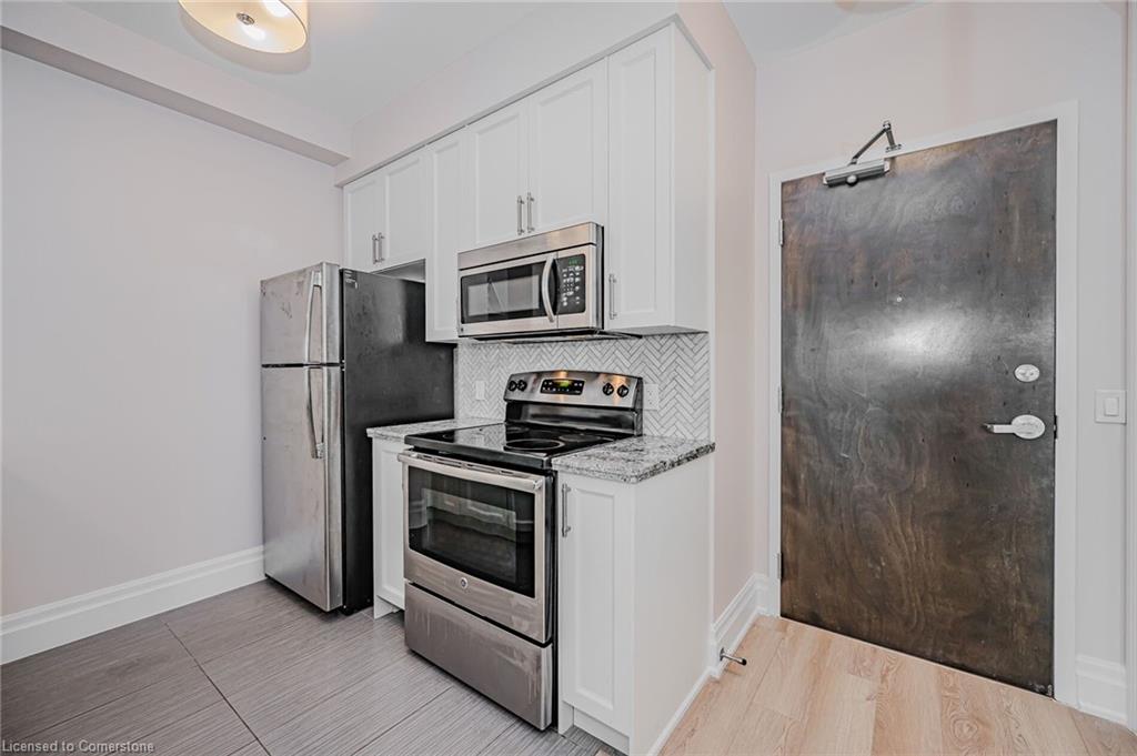 806-112 King Street E Property Photo 11