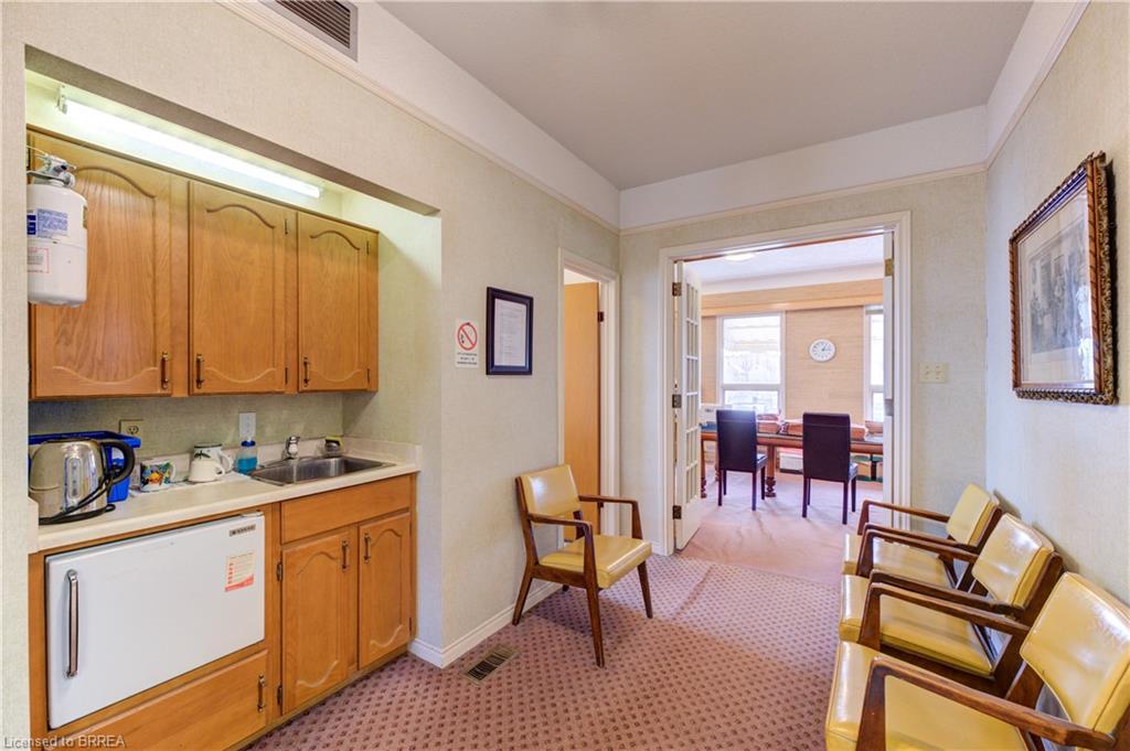 75 Chatham Street Property Photo 34