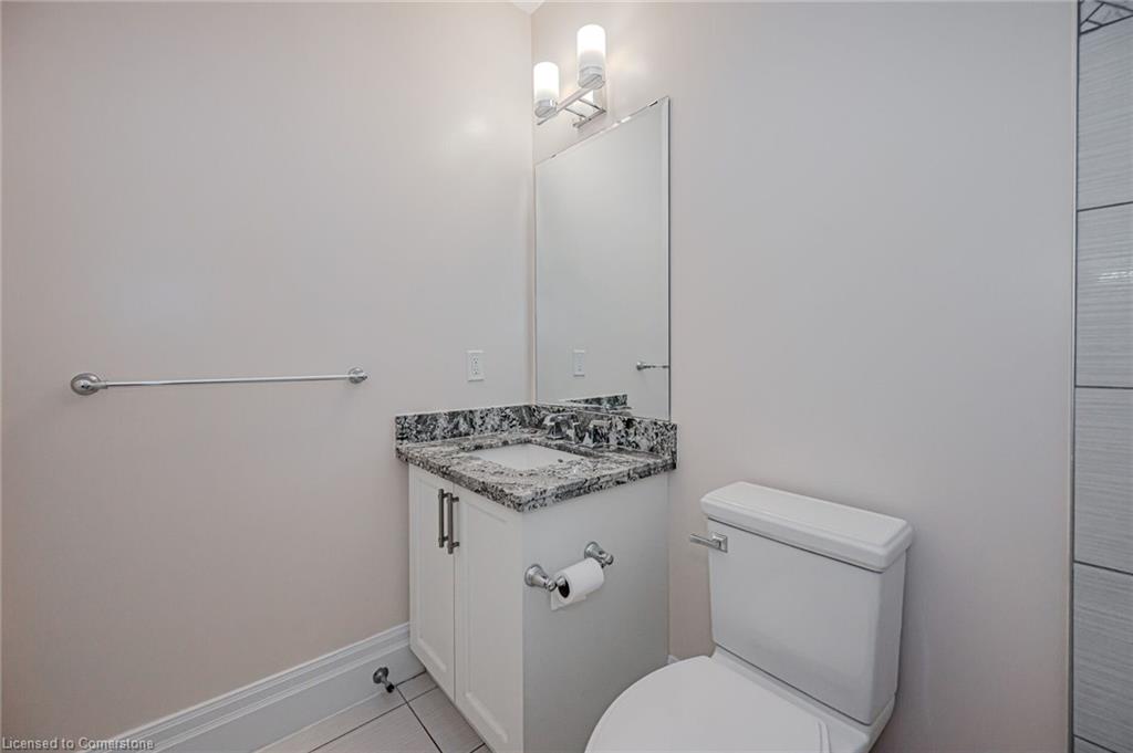 806-112 King Street E Property Photo 21