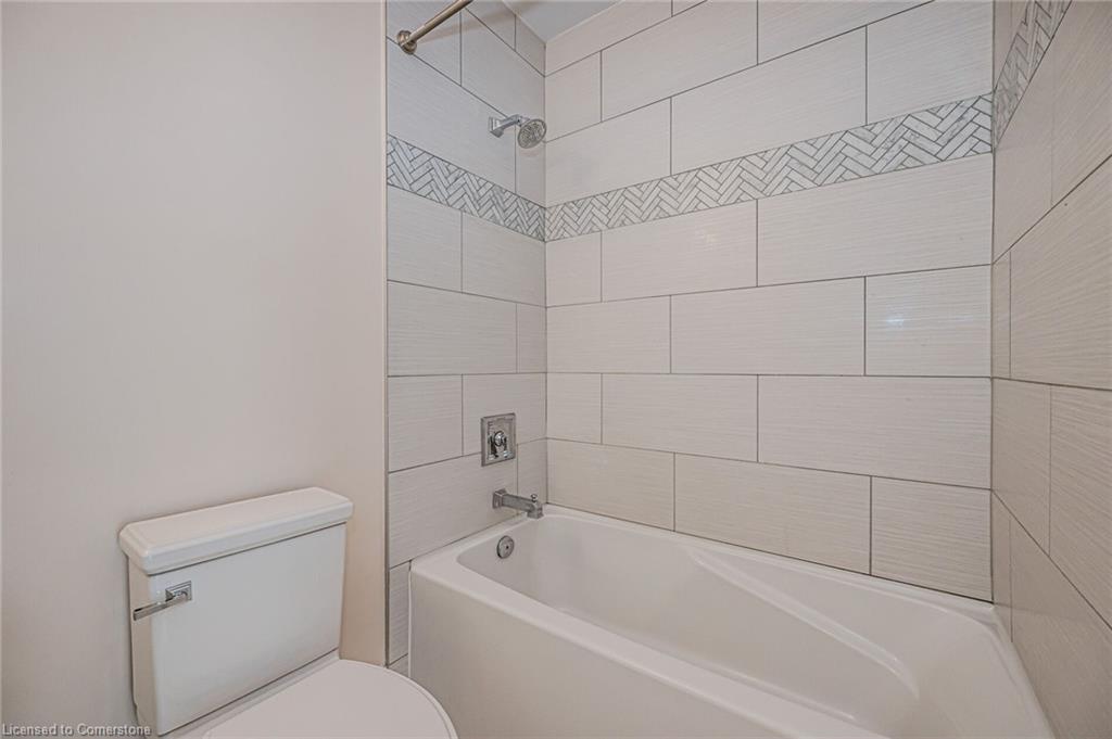 806-112 King Street E Property Photo 22