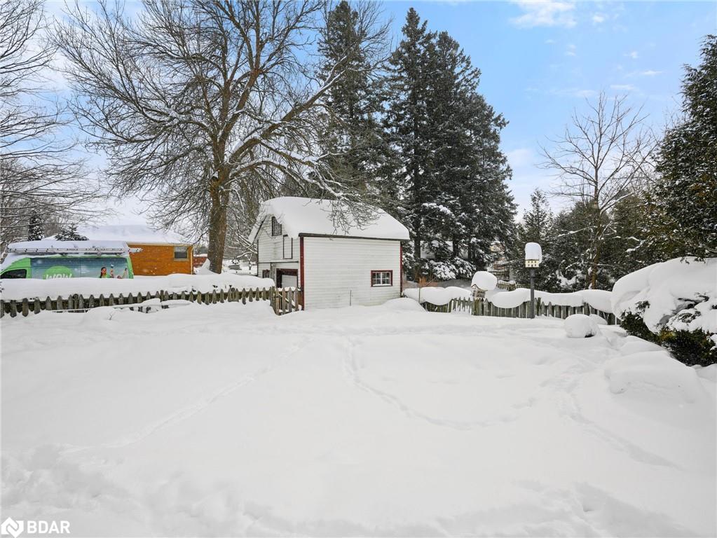 30 Hill Street Property Photo 33