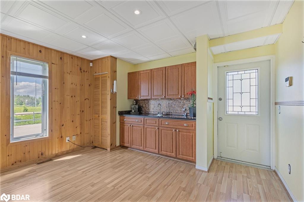 4201 Huronia Road Property Photo 10