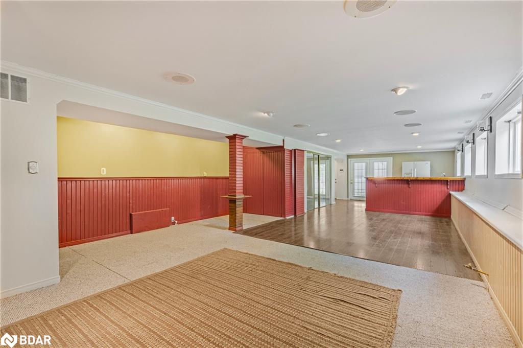 4201 Huronia Road Property Photo 24