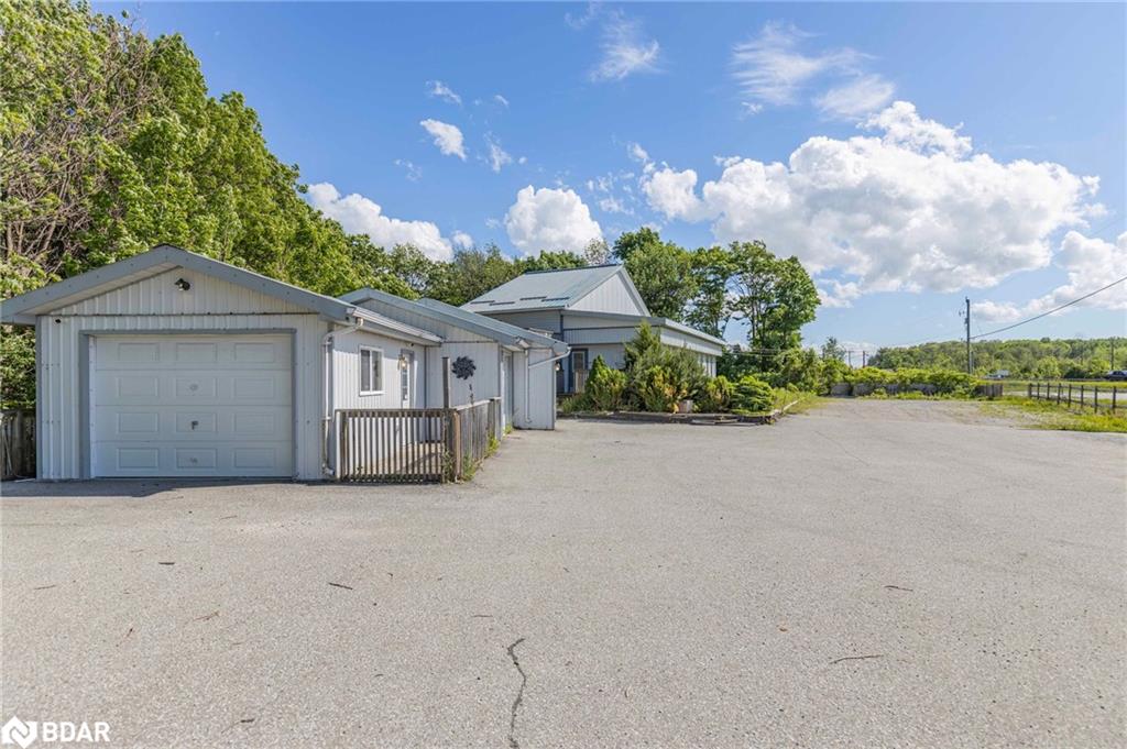 4201 Huronia Road Property Photo 29