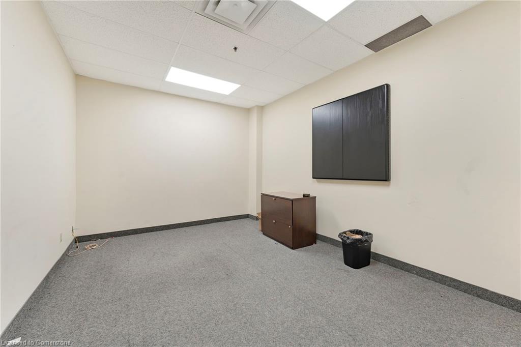 2189 Speers Road Property Photo 13