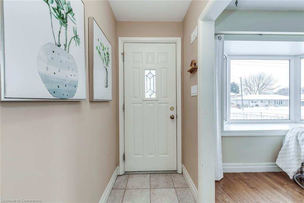 2377 Barclay Road Property Photo 10