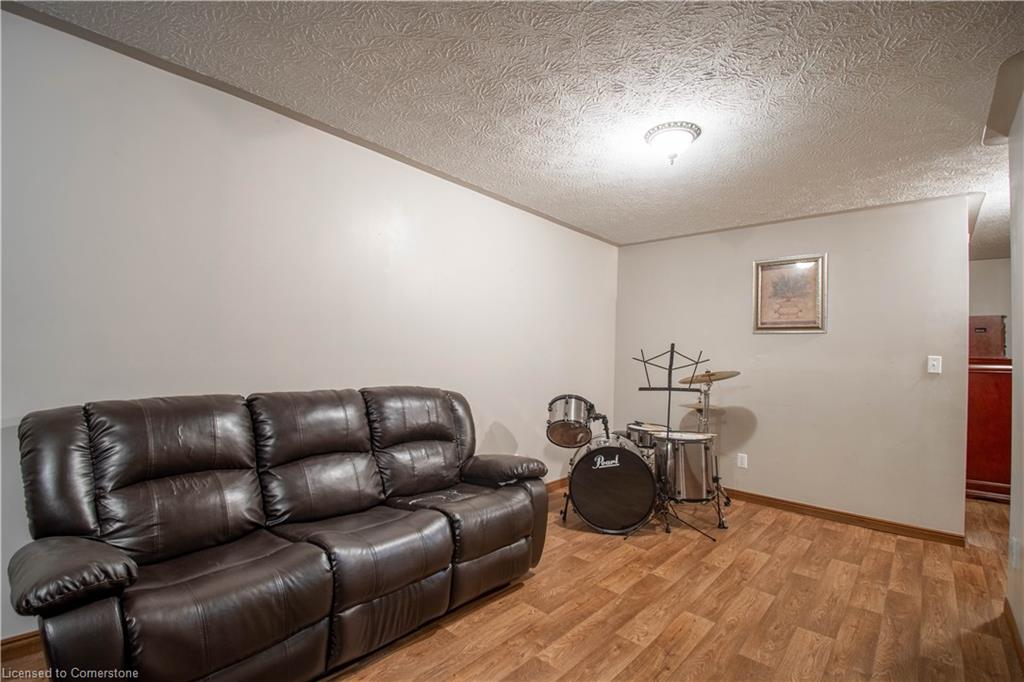 760 Norfolk County 28 Road Property Photo 14