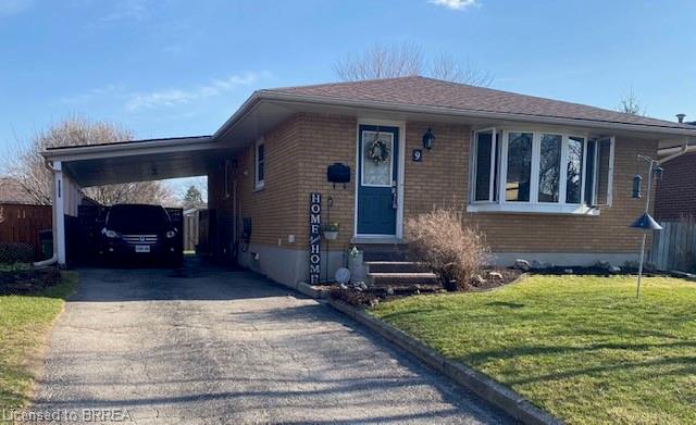 9 Blueridge Crescent Property Photo 1