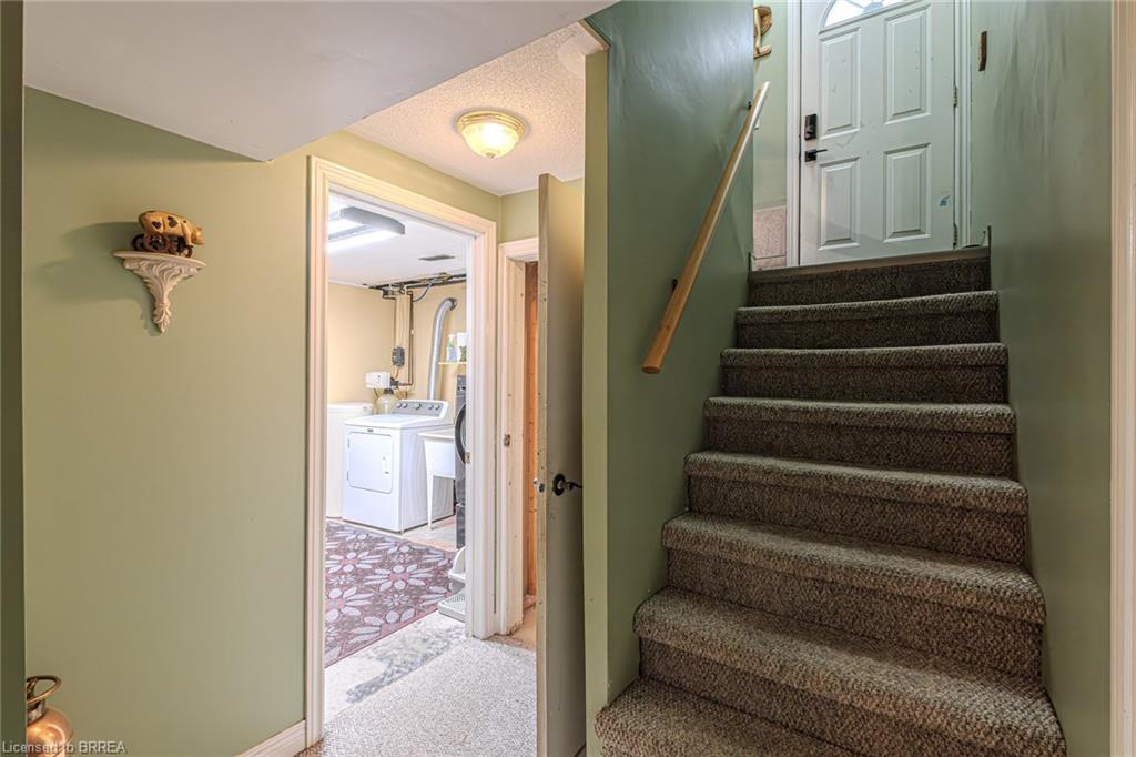 9 Blueridge Crescent Property Photo 26