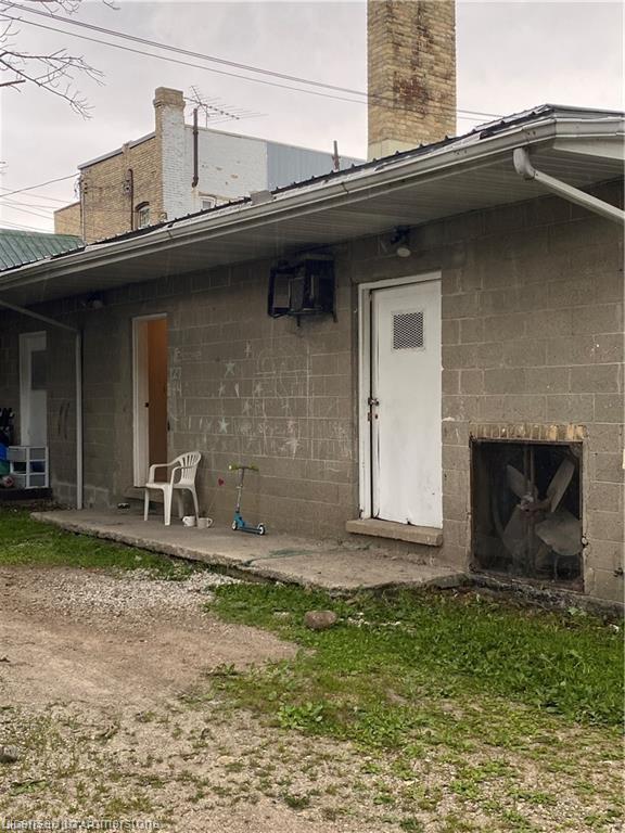 127 King Street Property Photo 13