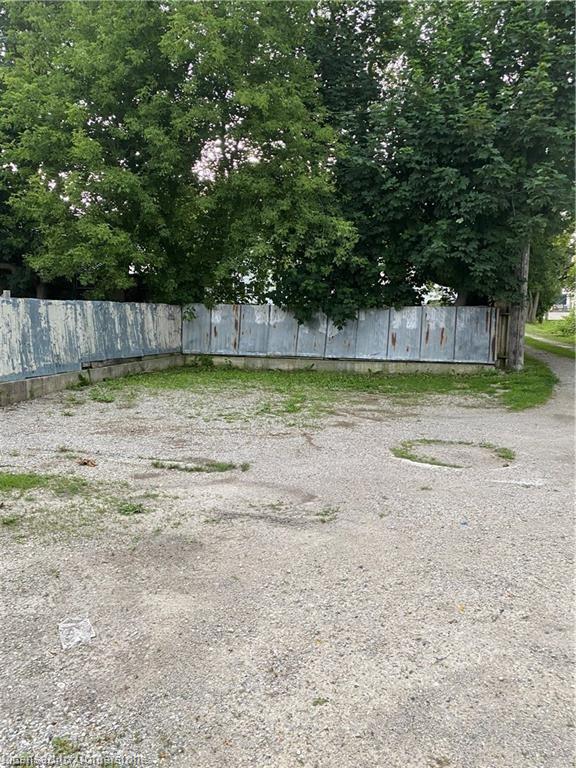 127 King Street Property Photo 14