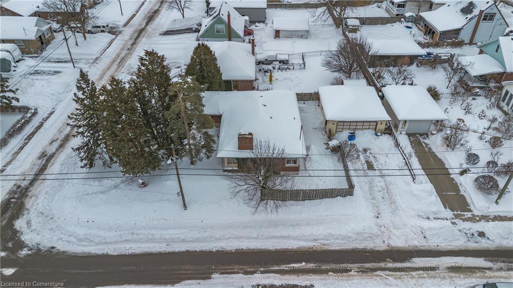 190 Erindale Avenue Property Photo