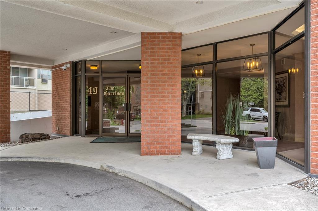 300-49 Robinson Street Property Photo 29