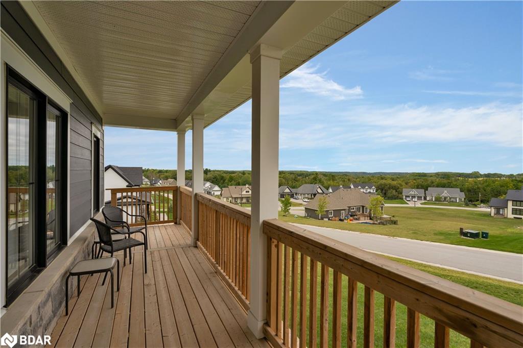 28 Thoroughbred Drive Property Photo 4
