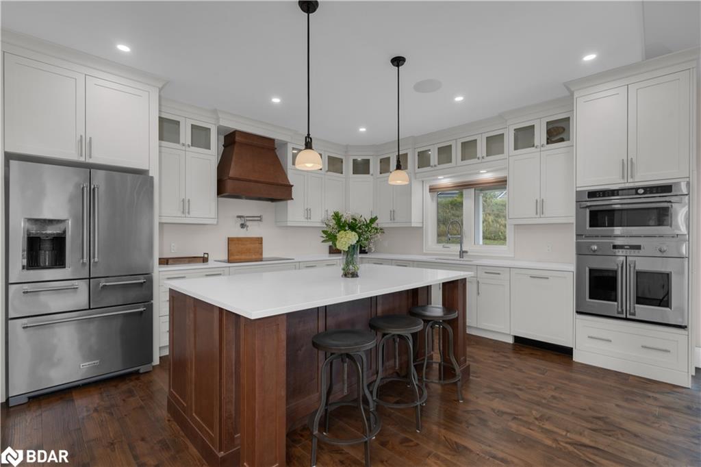 28 Thoroughbred Drive Property Photo 6