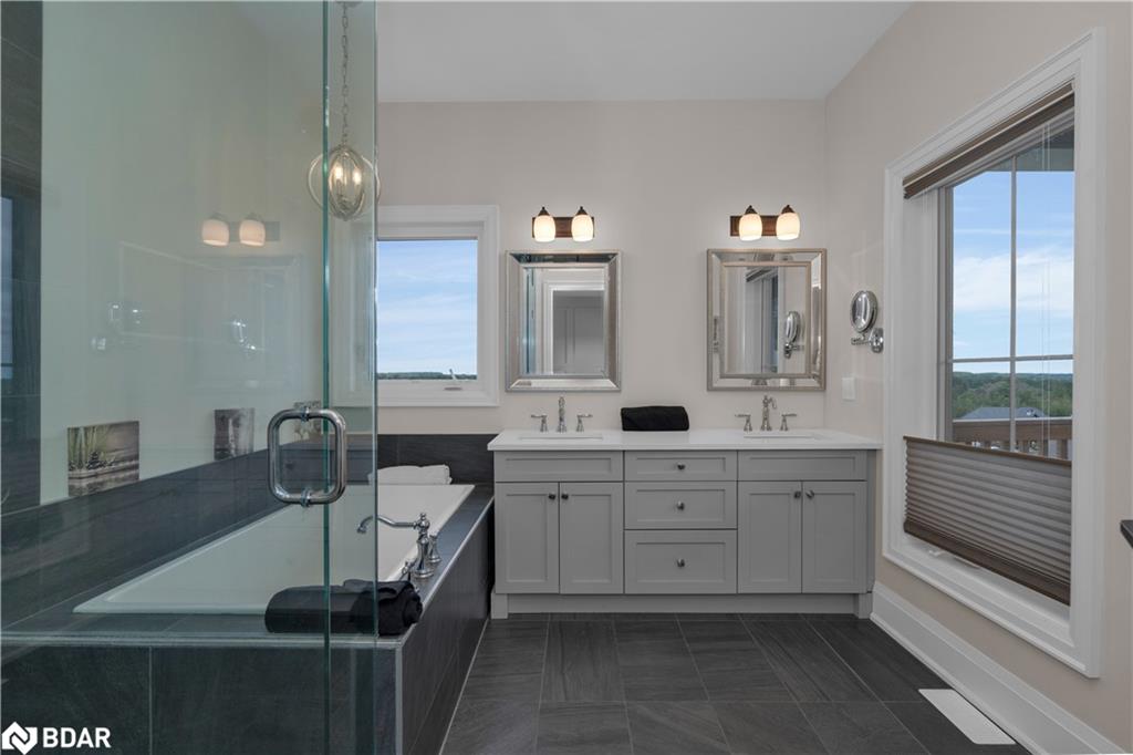 28 Thoroughbred Drive Property Photo 14