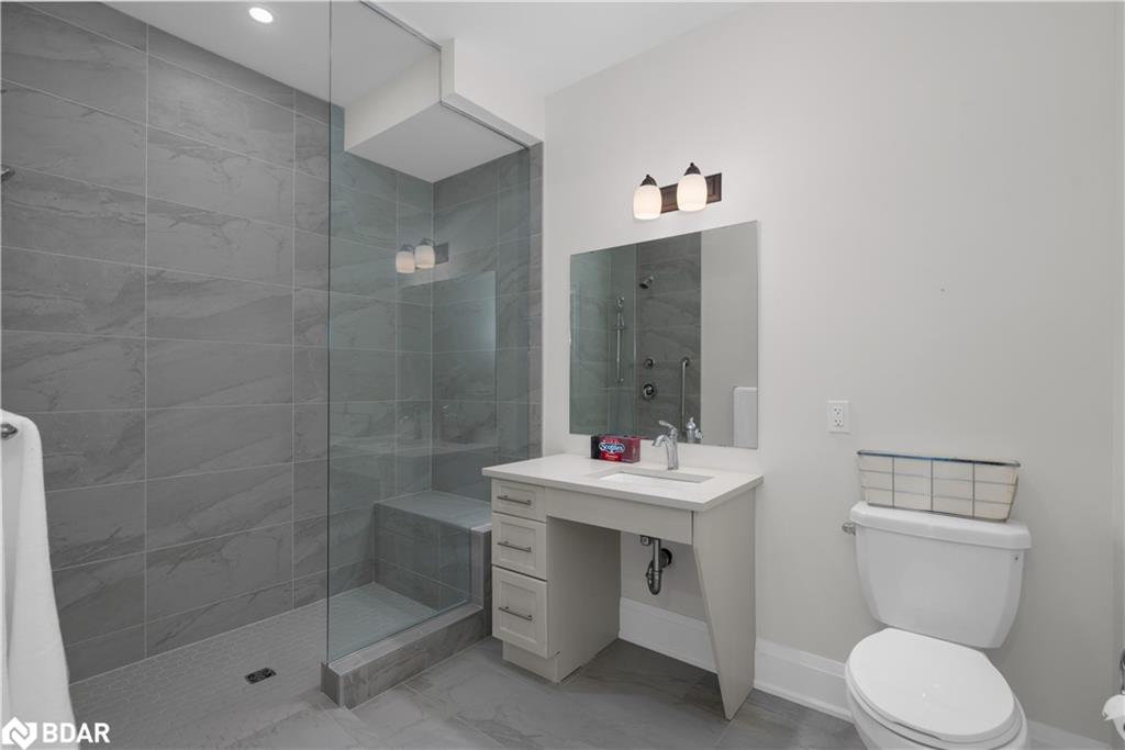 28 Thoroughbred Drive Property Photo 17