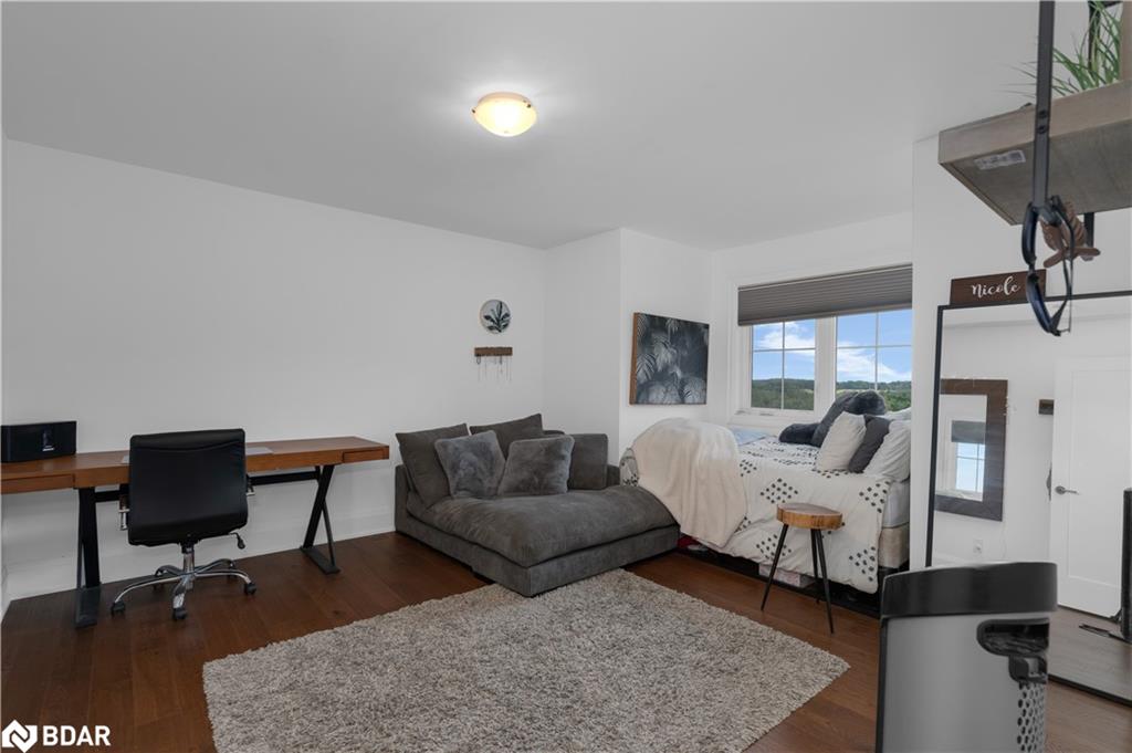 28 Thoroughbred Drive Property Photo 18