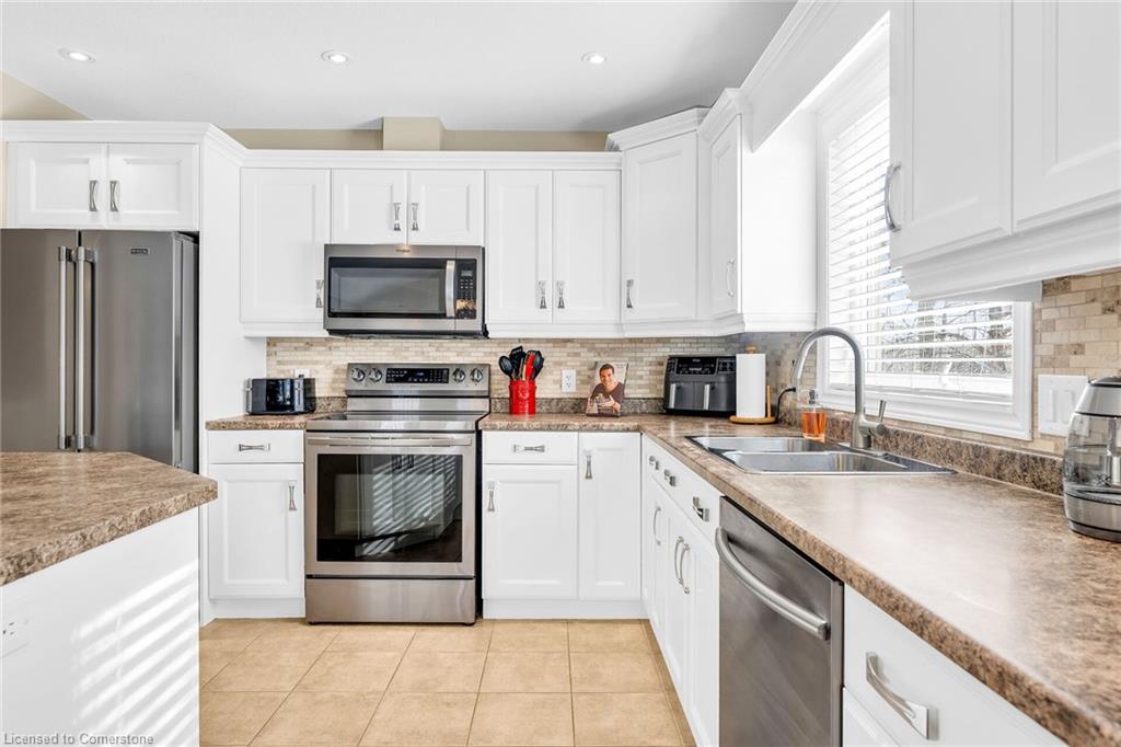 16-603 Welland Avenue Property Photo 17