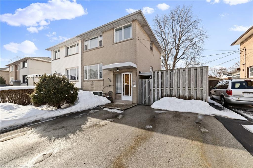 602 Appleby Line Line Property Photo