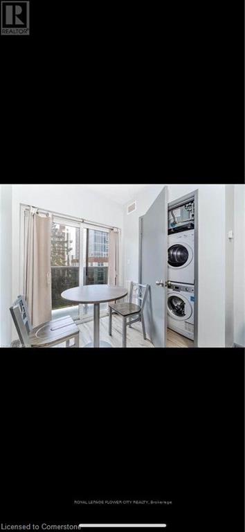 2618-258b Sunview Street Property Photo 2