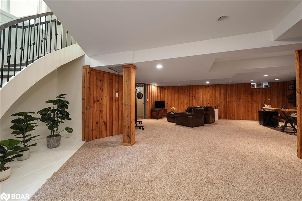 20 Highland Avenue Property Photo 31