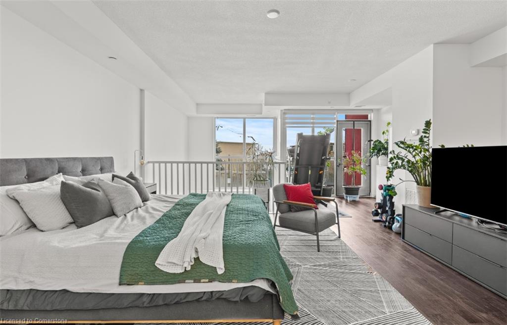C212-5260 Dundas Street Property Photo 12
