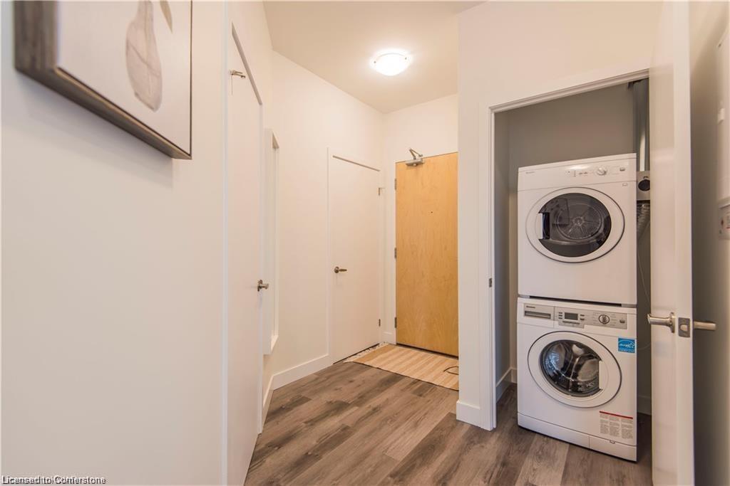 907-100 Garment Street Property Photo 4