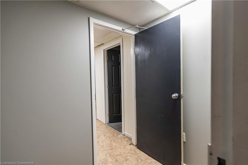 20 Wellington Street Property Photo 26