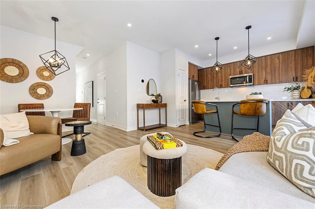 24-205 Thames Way Property Photo