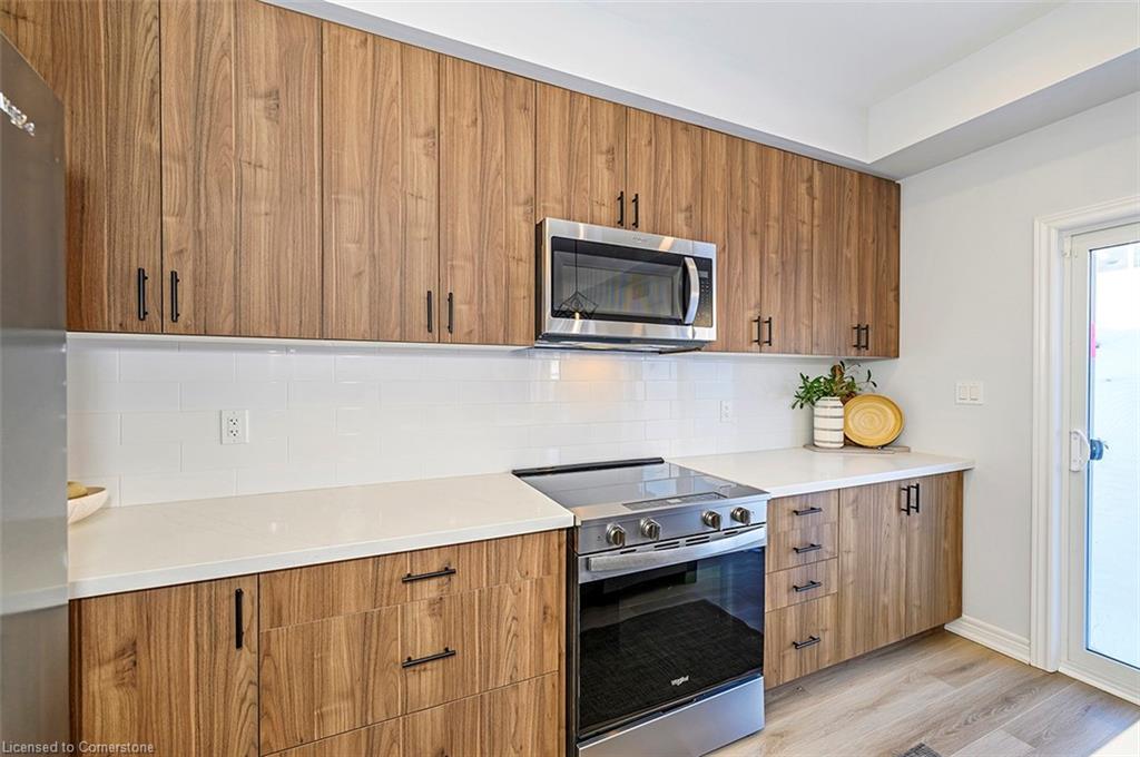 24-205 Thames Way Property Photo 18