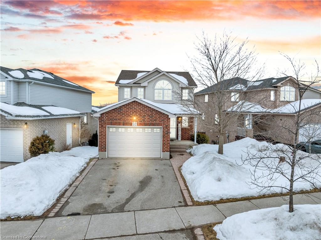 452 Activa Avenue Property Photo