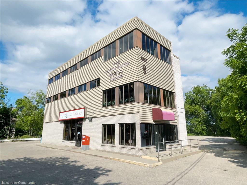 585 Queen Street S Property Photo 1