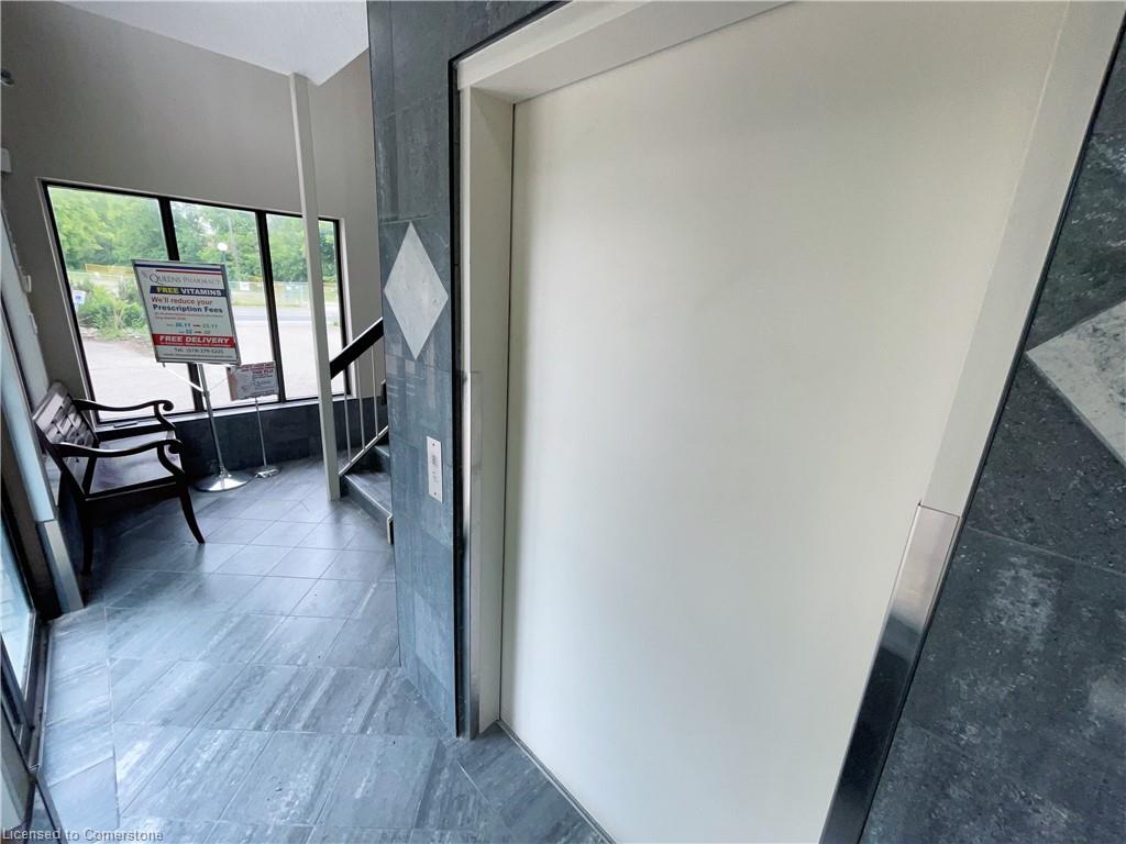 585 Queen Street S Property Photo 6