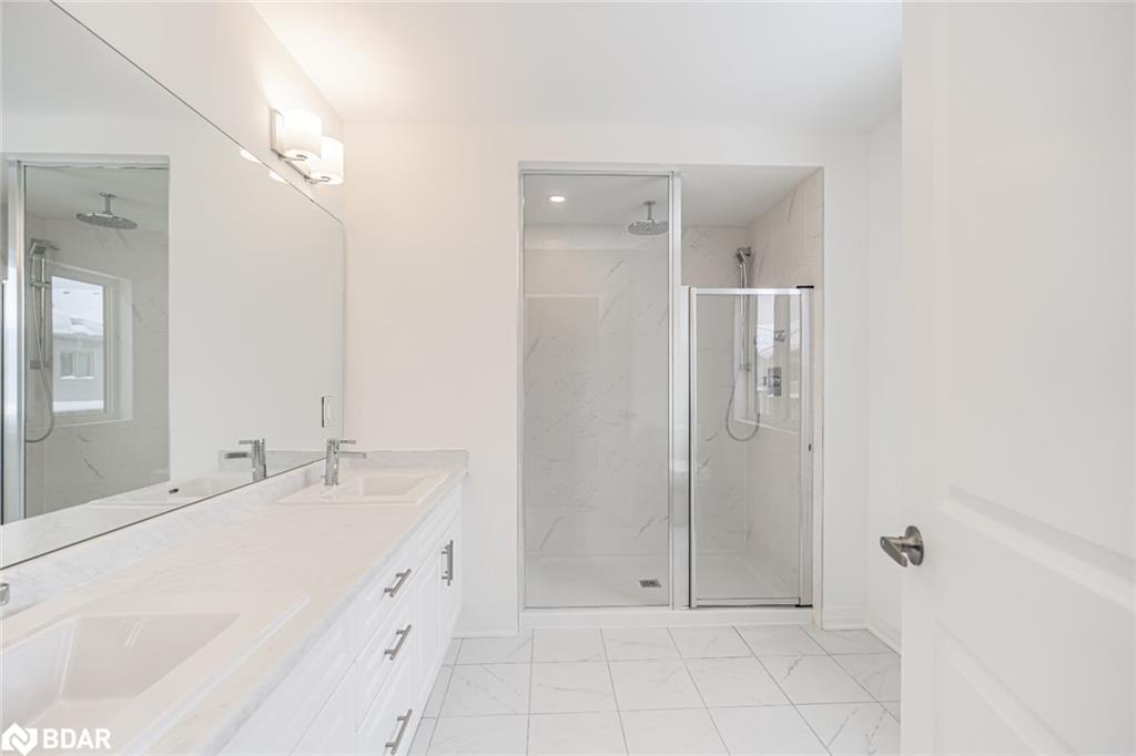 112 West Oak Trail Property Photo 8