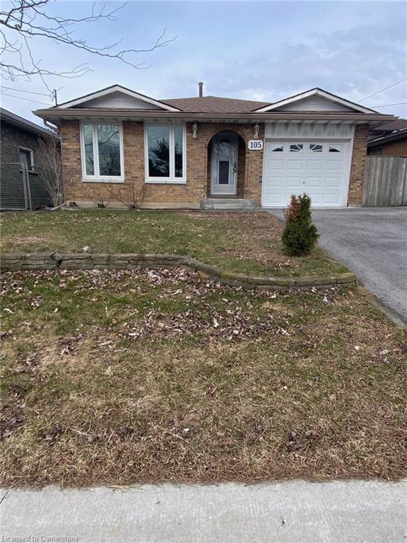 105 Lavina Crescent Property Photo