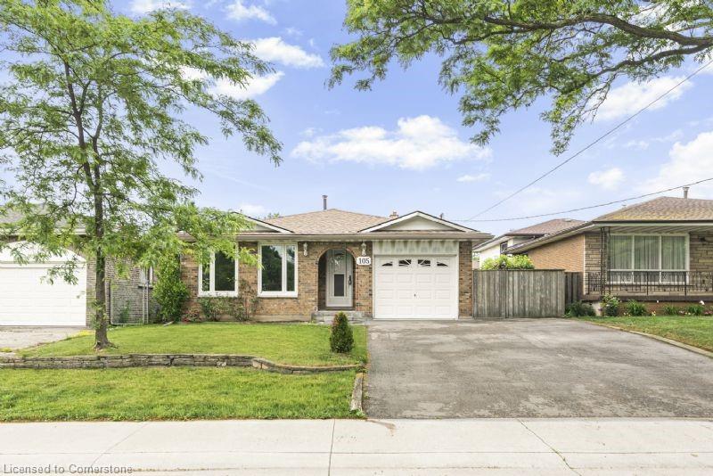 105 Lavina Crescent Property Photo 1