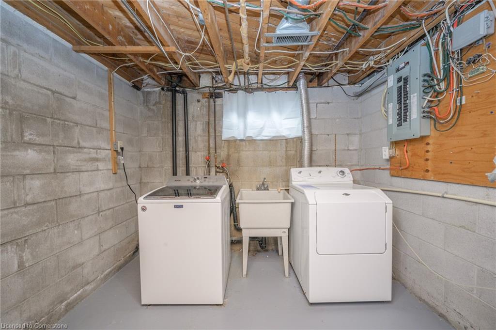 105 Lavina Crescent Property Photo 28