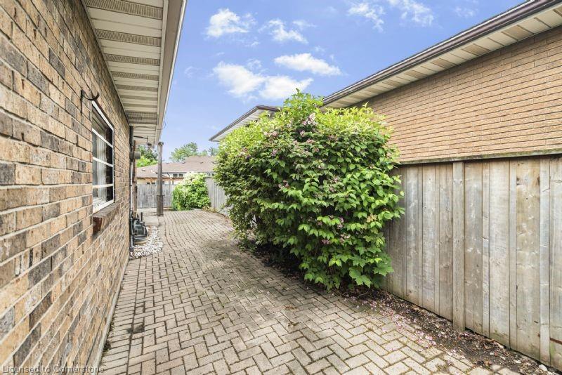 105 Lavina Crescent Property Photo 42