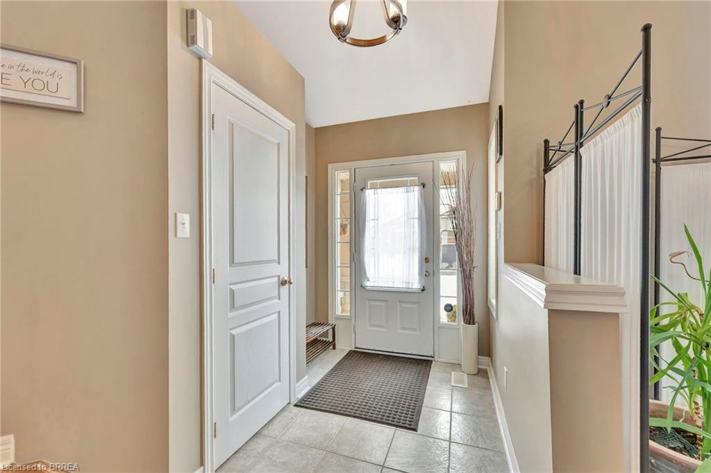 15 Cardinal Lane Property Photo 6