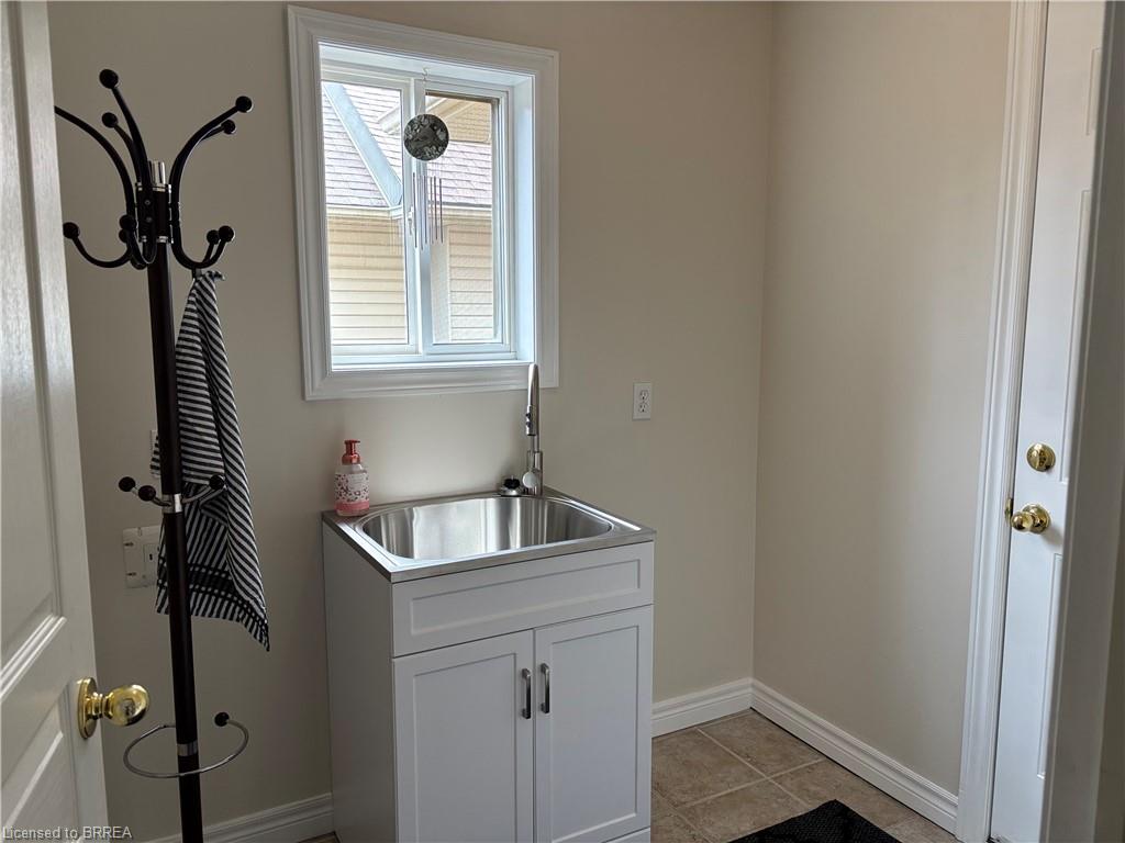 15 Cardinal Lane Property Photo 24