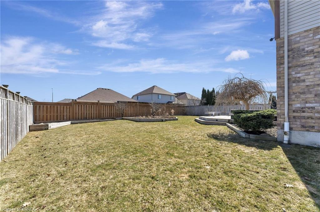 15 Cardinal Lane Property Photo 44