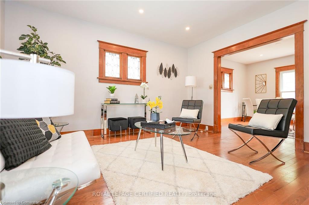 5810 Symmes Street Property Photo 11