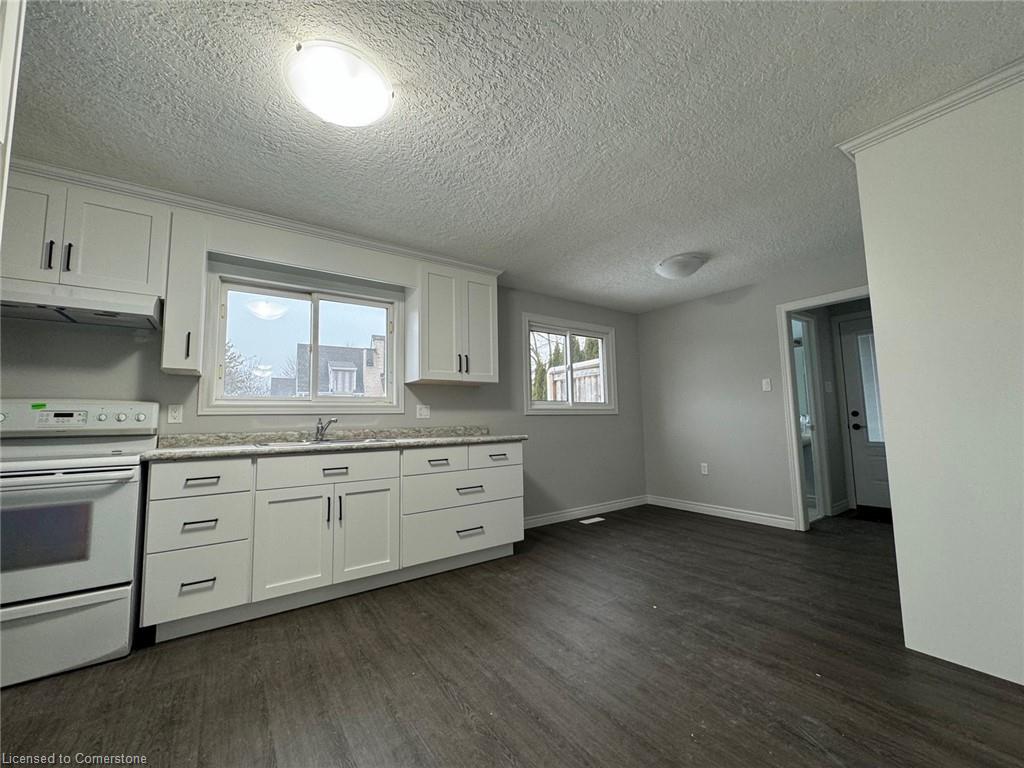 8 Mcgarry Drive Property Photo 5