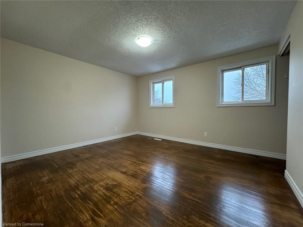 8 Mcgarry Drive Property Photo 11