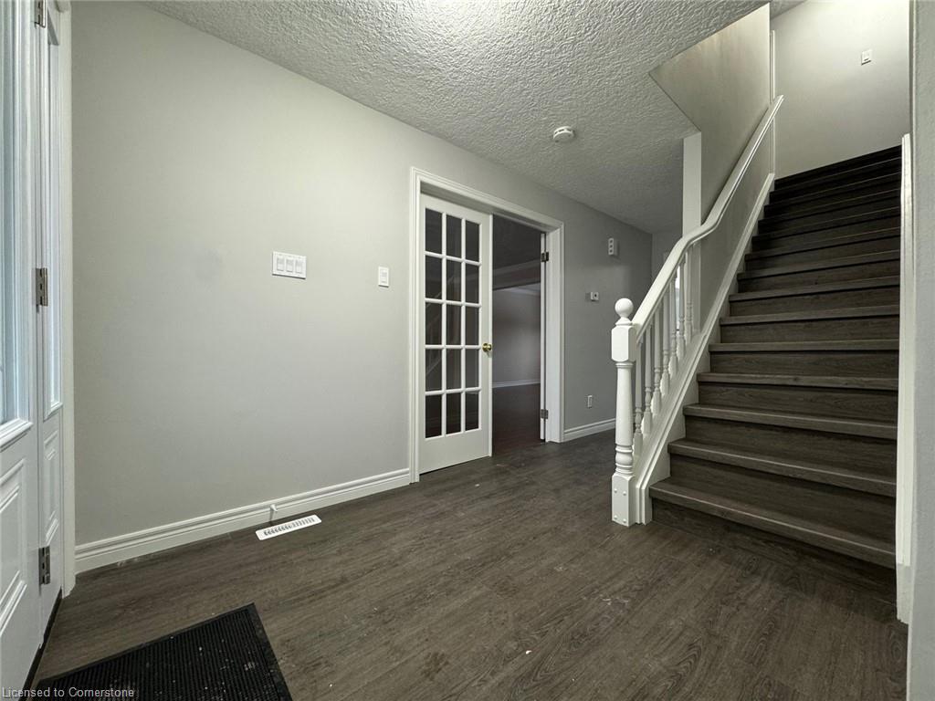 8 Mcgarry Drive Property Photo 22