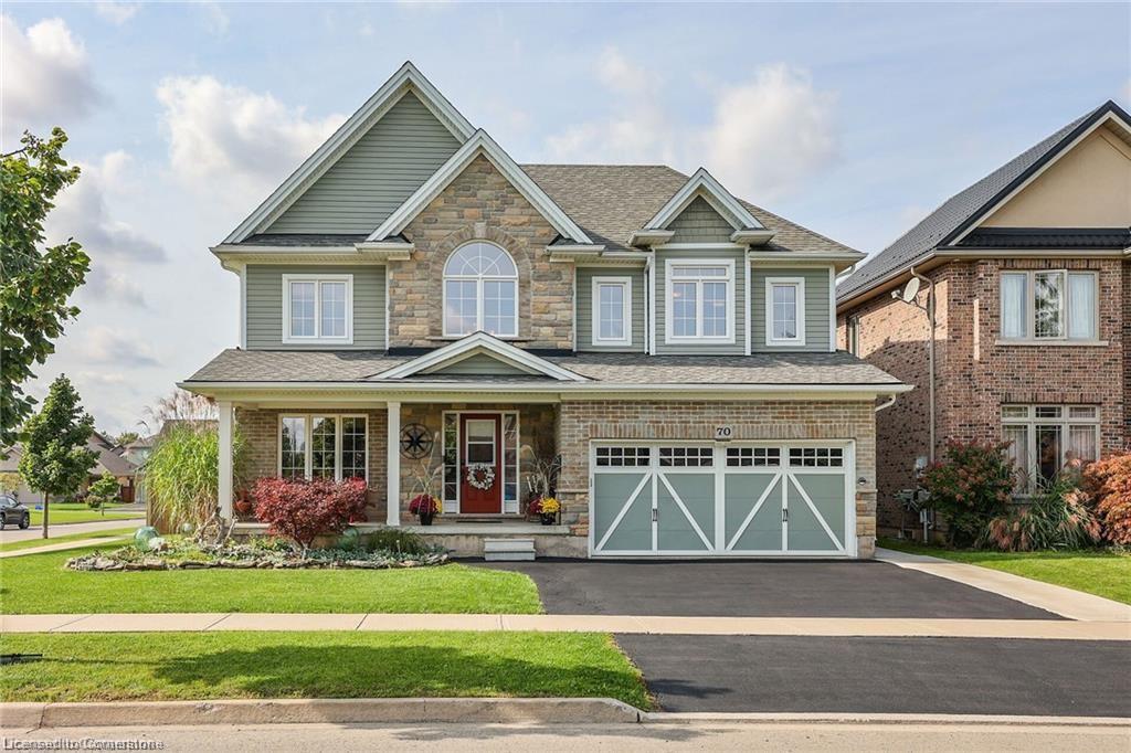 70 Oakdale Boulevard Property Photo
